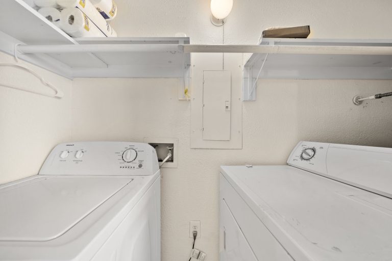 9-web-or-mls-220 Marine Way 4 Wide-52
